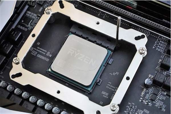 CPU AMD Ryzen 7 1700