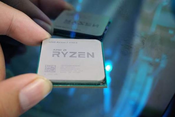 CPU AMD Ryzen 7 1700X