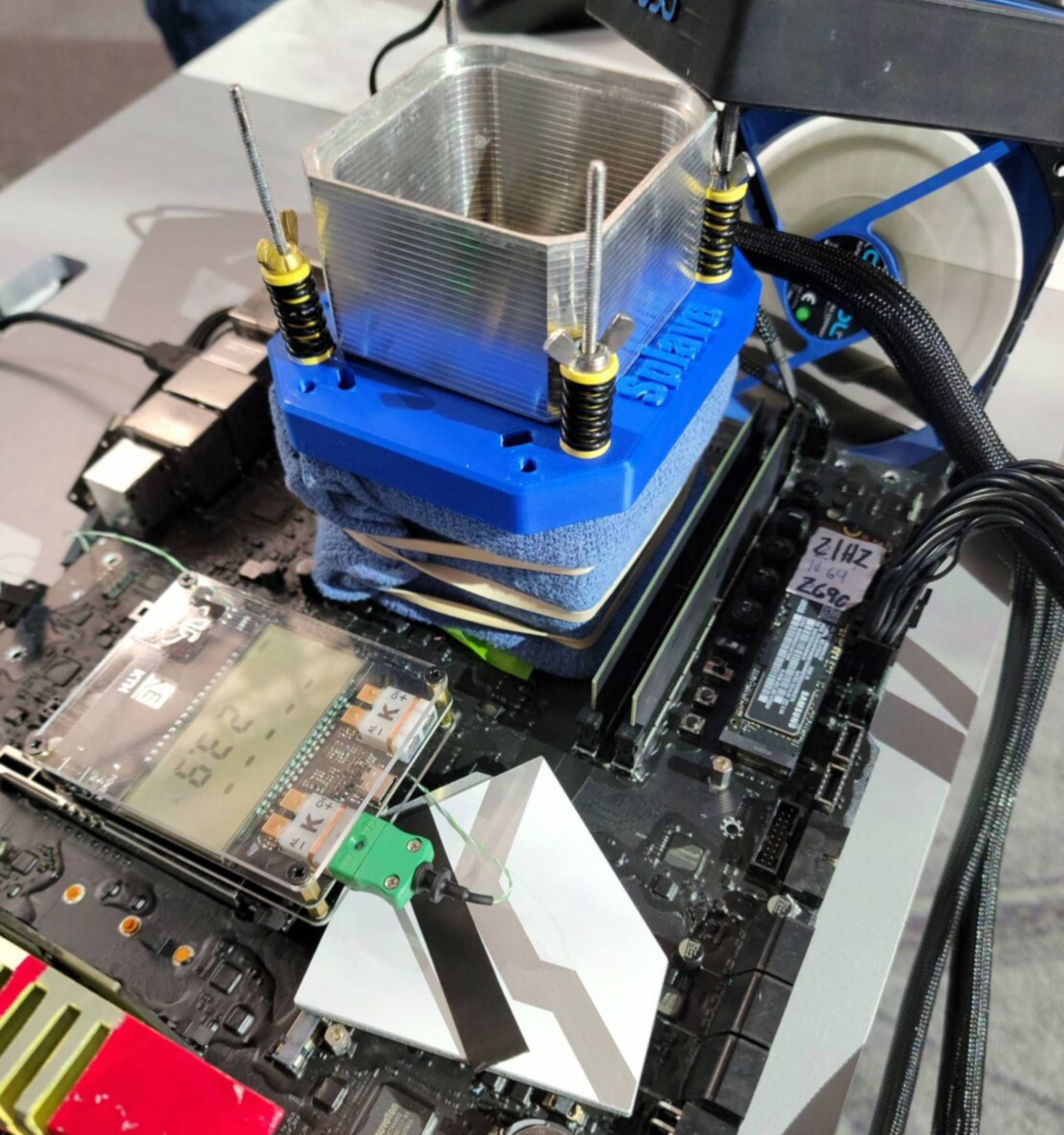 CPU Intel Core i9-12900K Có Thể Ép Xung Lên Tới 6.8 GHz