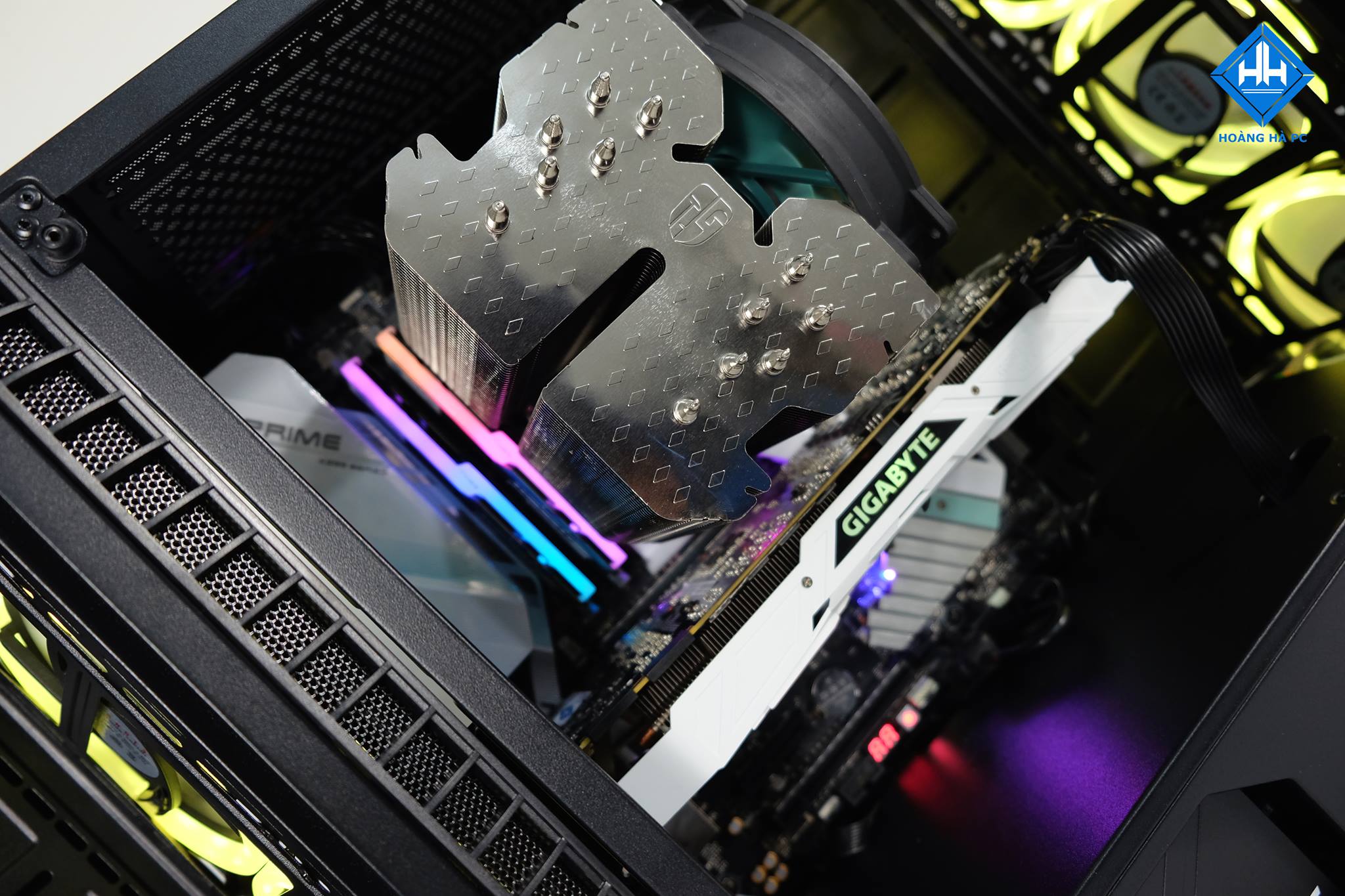Hai bộ PC Workstation Intel Core i9 7900X với tổng trị giá 128 triệu đồng