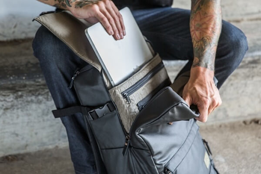 Top 10 Balo Laptop Tốt Nhất Mà Bạn Không Thể Bỏ Qua