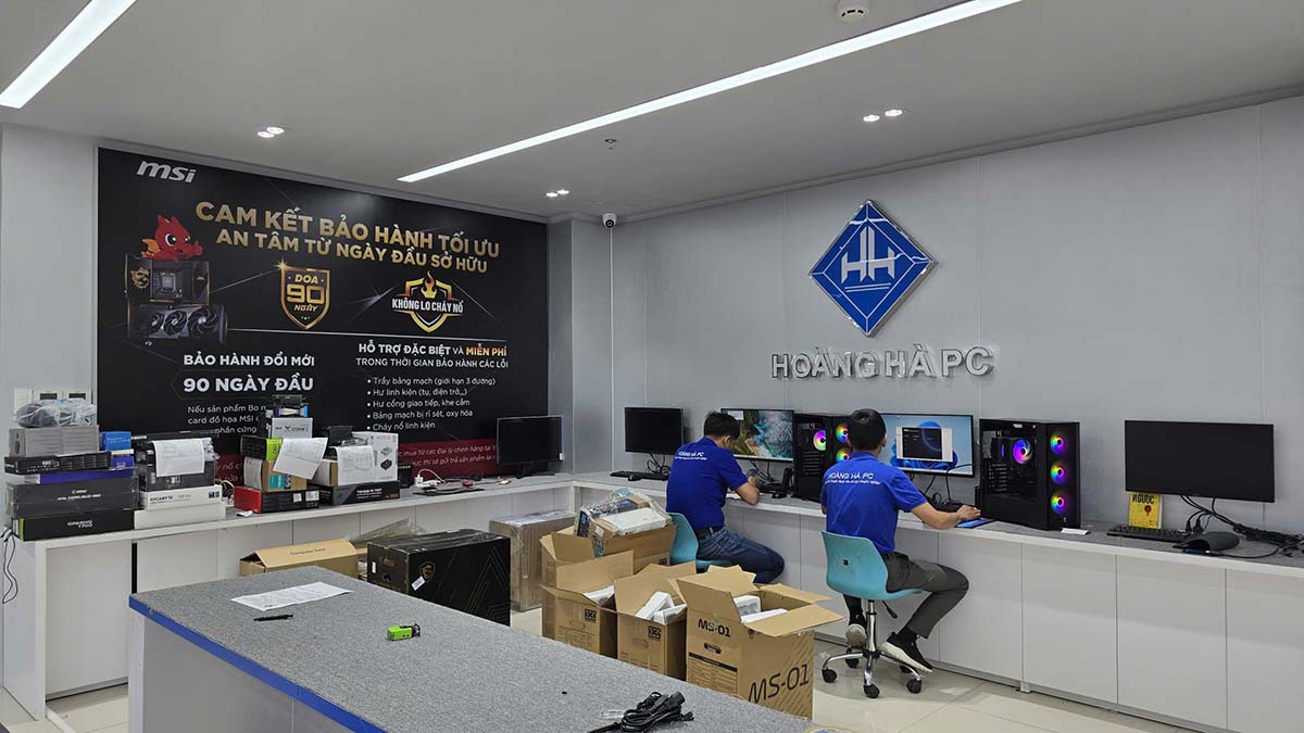 Showroom Hoàng Hà PC Hồ Chí Minh