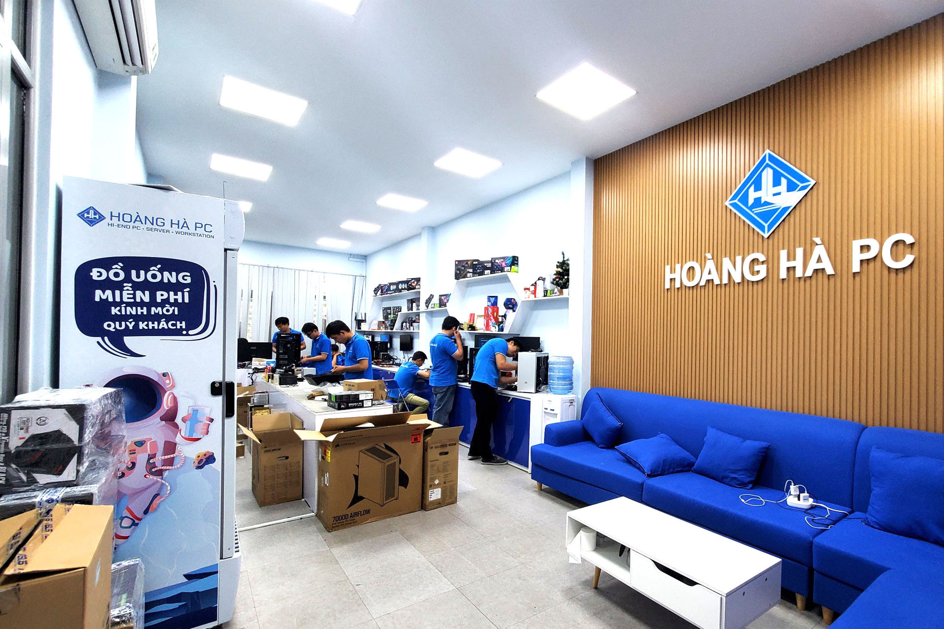 Showroom Hoàng Hà PC Hồ Chí Minh