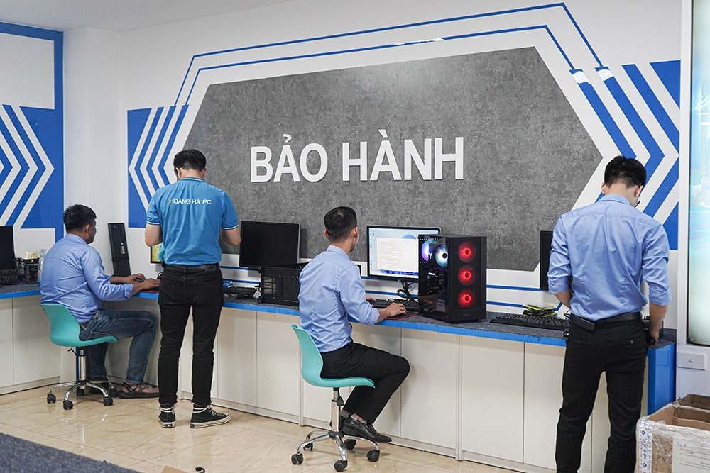 Showroom Hoàng Hà PC Cầu Giấy