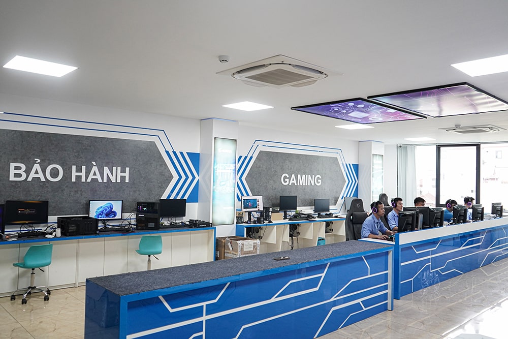 Showroom Hoàng Hà PC Cầu Giấy